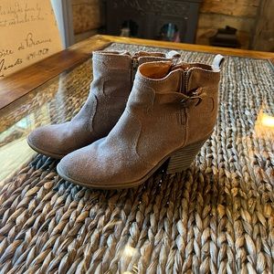 Lucky brand booties size 7